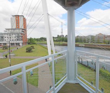 3 bedroom apartment to rent - Photo 1