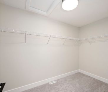 For Lease - 603 Regent Street, Strathroy-Caradoc, Ontario - Photo 6