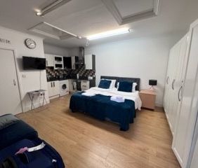 Studio Flat, Lowbrook Road, IG1 - Photo 3
