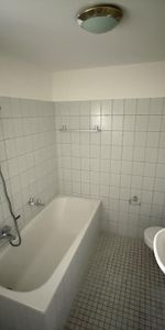 3 Zimmer für den nächsten Schritt – ideal zu zweit - frisch renovierte Wohnung am Hageberg - Photo 4