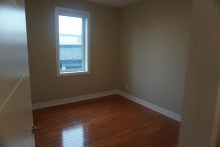 For Lease - 7 Monk Street Unit# 4, Glebe - Ottawa East and Area, Ontario - Photo 5