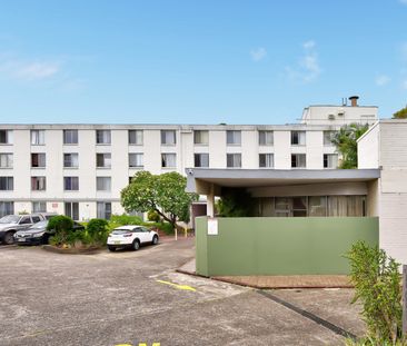 RENOVATED STUDIO 1KM TO AUBURN STATION - Photo 1