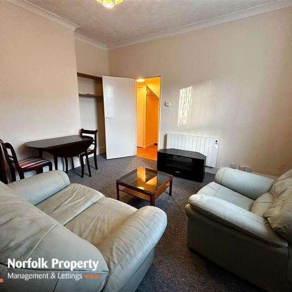 West City, NR2 - Photo 1