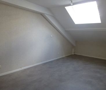 APPARTEMENT T5 A LOUER - Photo 2