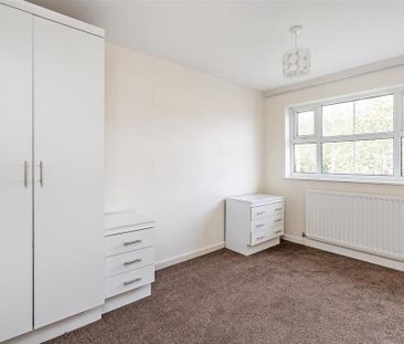 3 bedroom detached house to rent - Photo 6