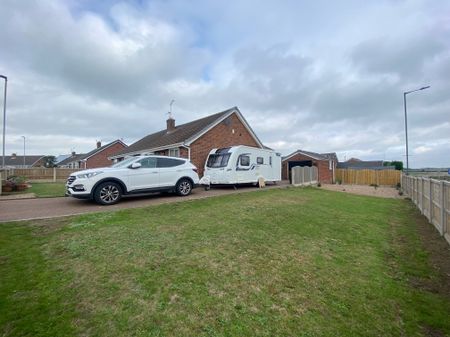 Packwood Close, Maltby, S66. - Photo 4