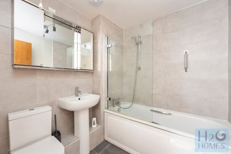 Britannia Court, Brighton Marina Village - Photo 4