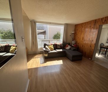 4 1/2 Au Rez-de Chaussé Duplex - Photo 2