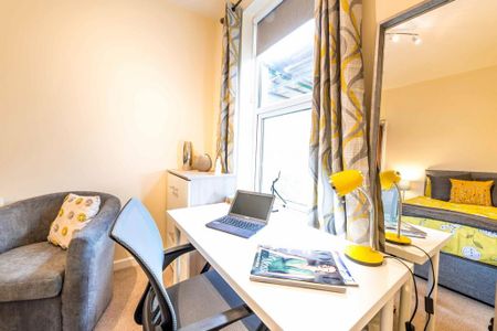 6 bedroom house to rent - Photo 4