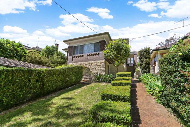 Recently Renovated Family Home in Serene Street - Photo 1