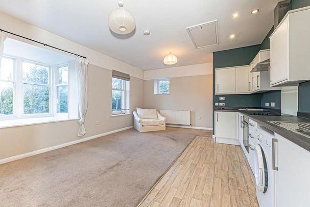1 bedroom flat to rent - Photo 1