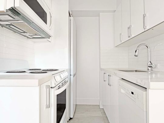 For Lease - 55 Isabella Street Unit# 204, Toronto, Ontario - Photo 1