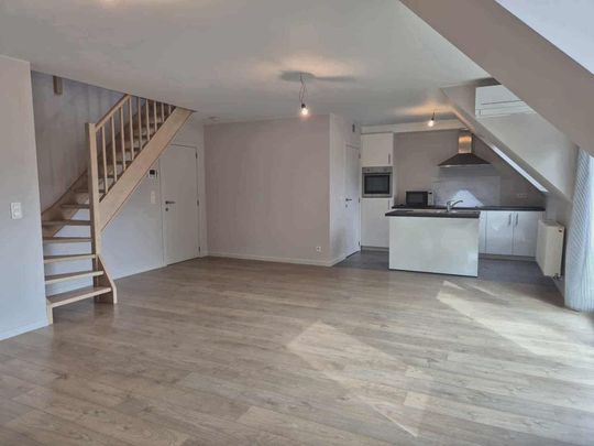 Instapklaar duplex appartement met 2 slaapkamers en EPC B - Foto 1