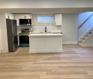 For Lease - 93 Purdy Crescent Unit# #2, Hamilton, Ontario - Photo 5