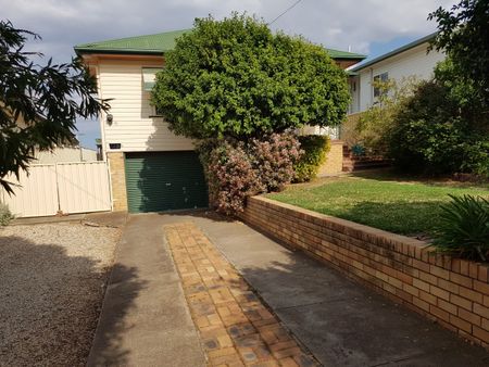 149 Denison Street, Tamworth - Photo 2