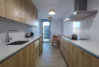 Carrer de Pi i Margall, Badalona, Catalonia 08912