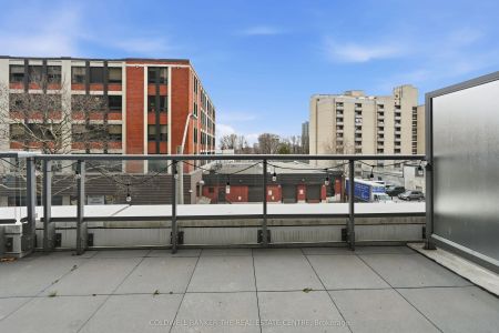 212 King William Street #302 - Photo 2