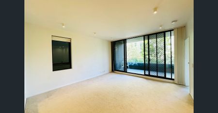 Prime location Large size one bed plus study with Swimming pool & Gym - Photo 2