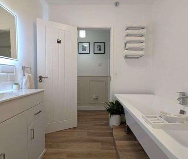 Oxstalls Drive, Gloucester, GL2 - Photo 2