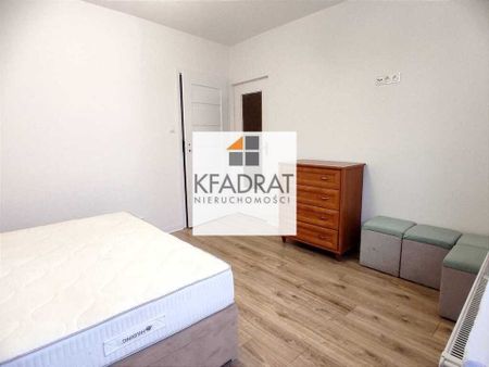 3 pok. + 2 balkony, w domku jednorodzinnym - Zdjęcie 3