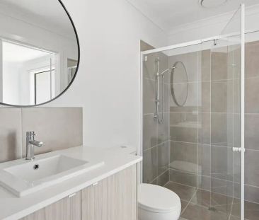 HOME FOR RENT IN BACCHUS MARSH - Photo 4