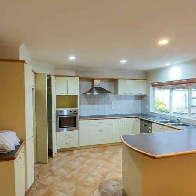 Eaglemont Dr, Great School Zone - Photo 1