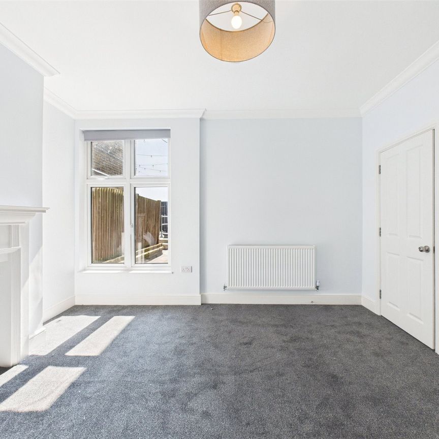 King Street, Twickenham, TW1 - Photo 1