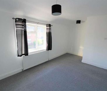 Moor View, Camperdown, NE12 - Photo 6