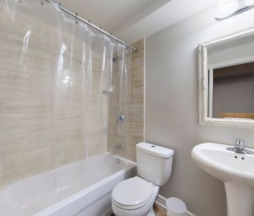 For Lease - 4 Slessor Lane, Brampton, Ontario - Photo 2