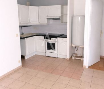 Location Appartement 2 pièces 49m² - Photo 4