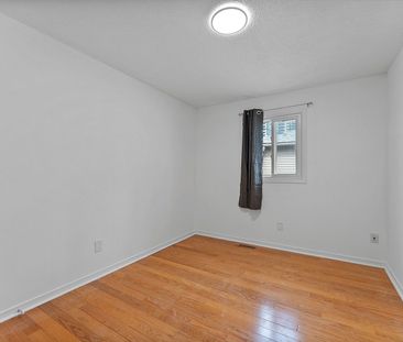 For Lease - 502 Turnbridge Road, Mississauga, Ontario - Photo 3