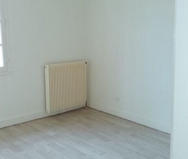 Location Maison 4 Pièces 79 m² - Photo 1