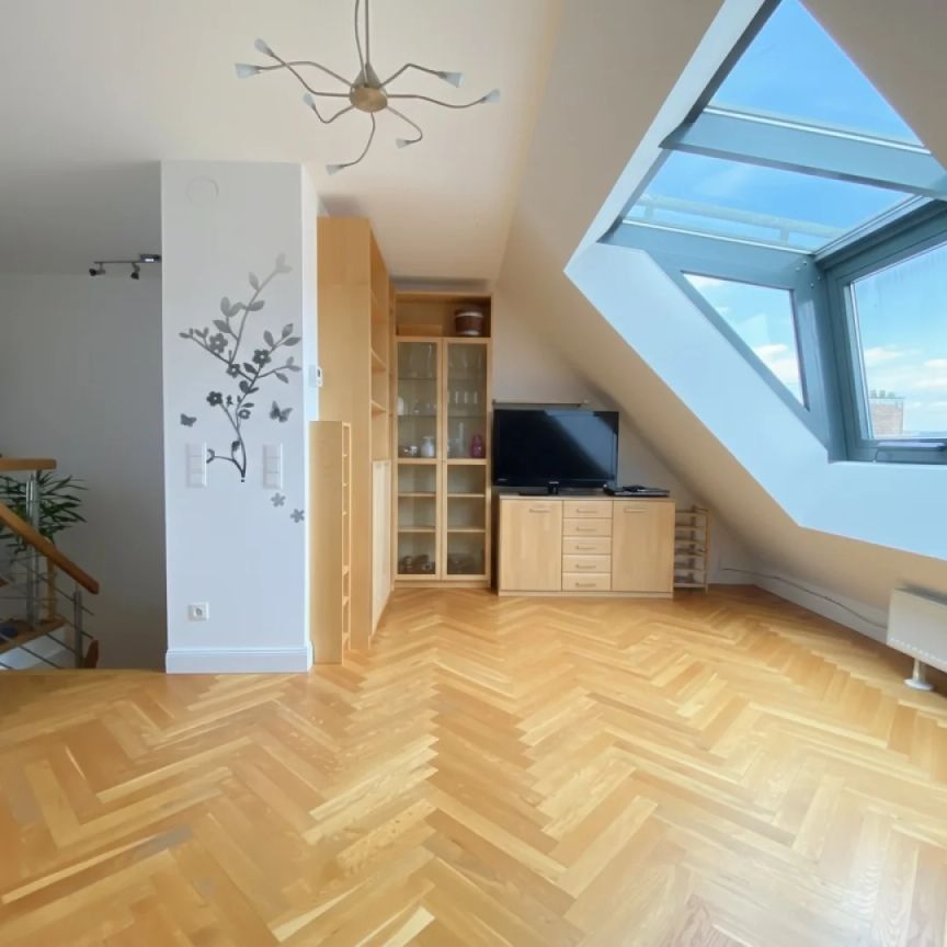 4 ZIMMER, 2 TERRASSEN, ZENTRALE LAGE mit FERNBLICK!! - Photo 1