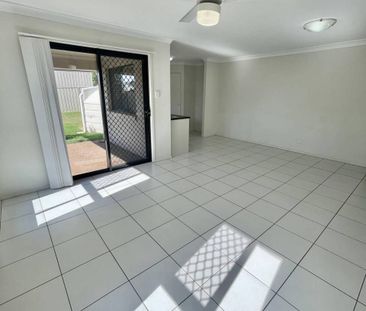 Modern 3 Bedroom 2 Bathroom Unit for Rent - Photo 1