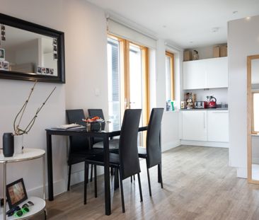 Room in a Shared Flat, Salcombe Court, E14 - Photo 3