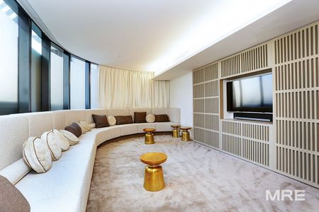 503/135 A'Beckett Street, Melbourne - Photo 3