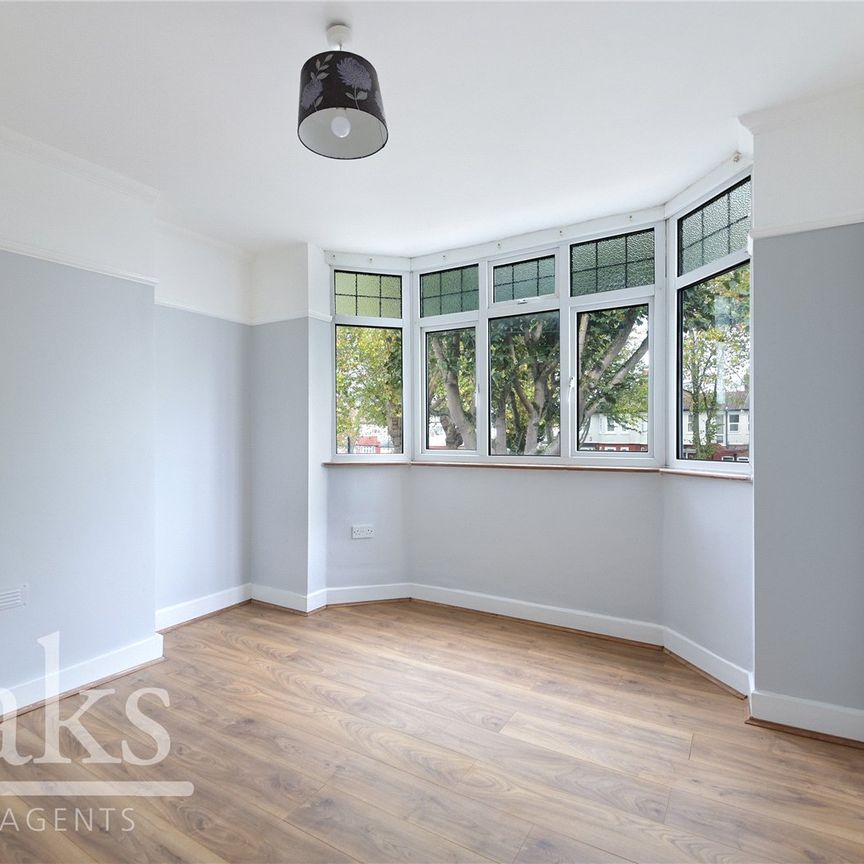 Hatch Road, Norbury, London - Photo 1