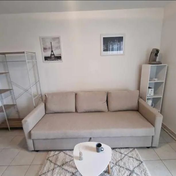 1 pièce - Meublé - 18 m² - 5ème étage - Colocation non autorisée - Photo 1