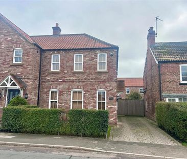 3 bedroom semi-detached house to rent - Photo 5