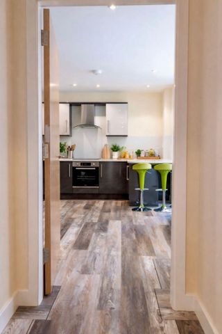 3 bed Apartment 10 Ecco - Photo 3