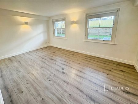 1 bedroom studio to rent Buckingham Place, Brighton, East Sussex, BN1 - Photo 3