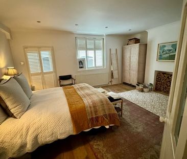 2 Bed Maisonette, Devonia Road, N1 - Photo 6