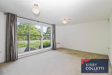 4 bedroom townhouse to rent - Photo 2