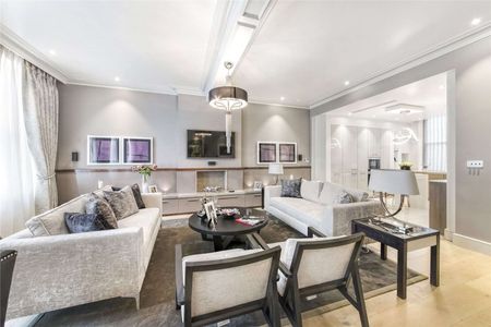 An exceptional and beautifully refurbished two bedroom apartment situated in Knightsbridge. - Photo 5