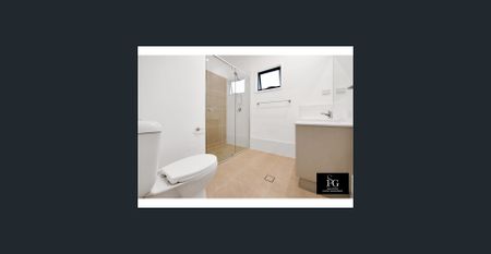 MODERN 3 BEDROOM MODERN DUPLEX - Photo 2