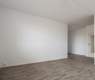 **Frisch renoviert und Einbauküche** - Photo 1