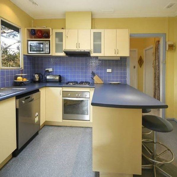 Charming Home In The Heart of Chadstone! - Photo 1