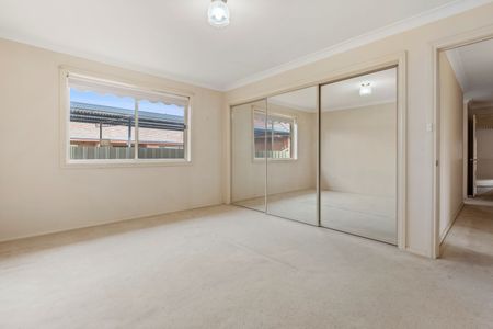 74 Travers Street Wagga Wagga NSW - Photo 5