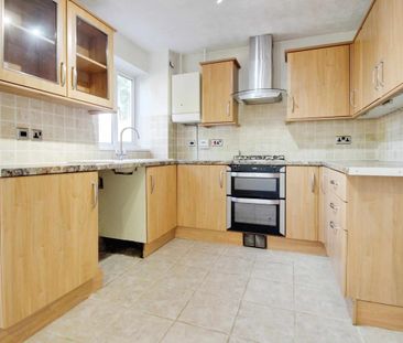 White Edge Moor, Swindon, Swindon, SN3 - Photo 6