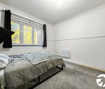 1 bedroom property to rent - Photo 4